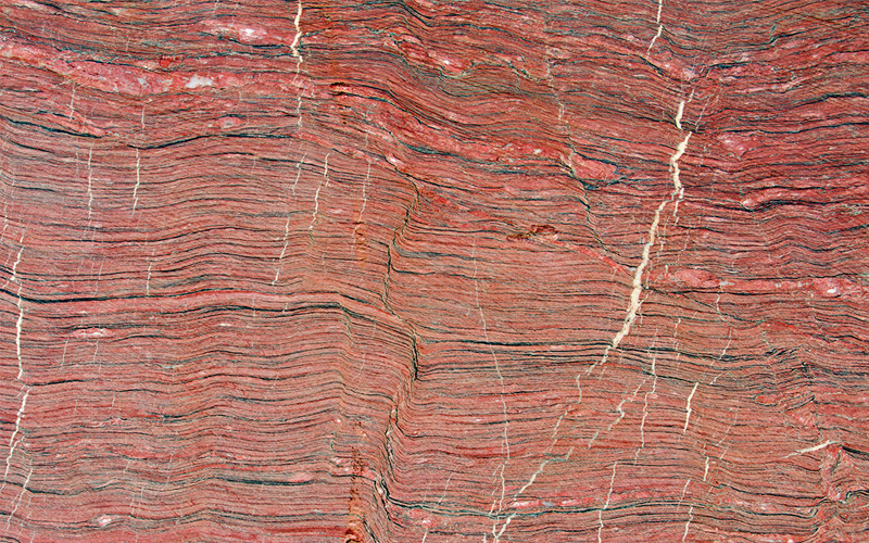 Color Rovino I Materiali – Rosso Rubino